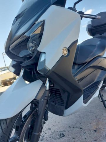 Yamaha X MAX 250 cm3, 2014 god.