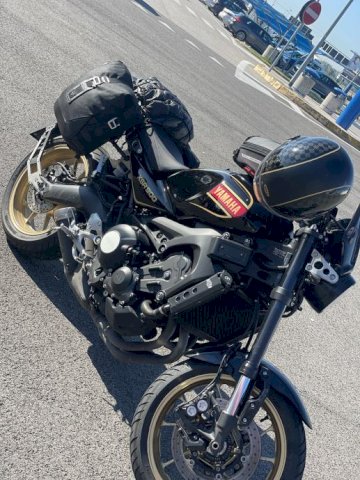 Yamaha XSR 900 BLACK EDITION, 2020 god.