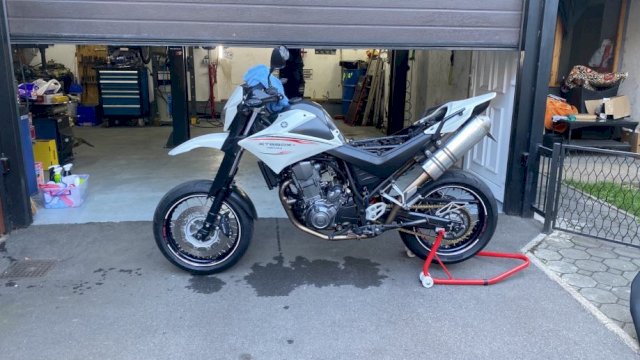 Yamaha XT660X 660 2009g. Zamjena za R motor, 2009
