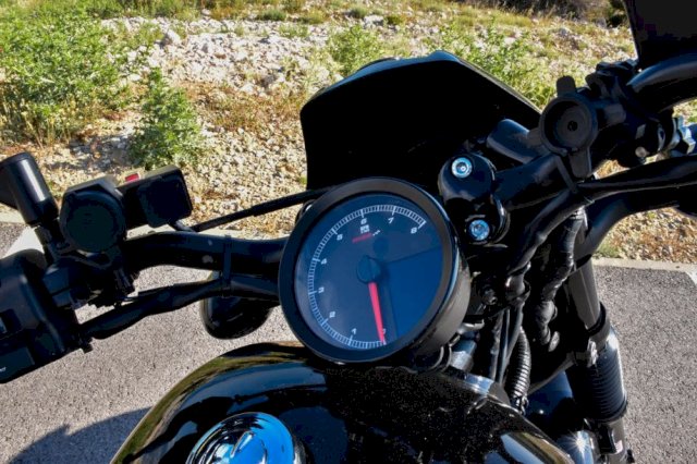 Yamaha XV950 Bolt ABS, 2015 god.