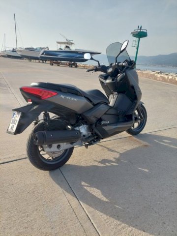 Yamaha X-max 2016 125 cm3