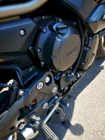 Yamaha Yamaha xj6 diversion 600 cm3, 2009 god.