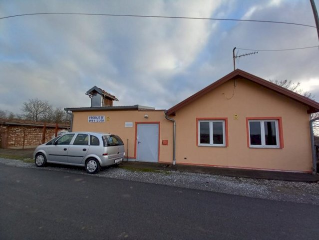 Zemljište sa nekretninom, Gornji Tomaš, 1290 m2