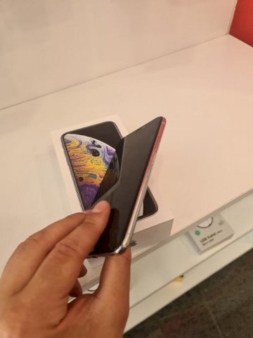 IPHONE XS