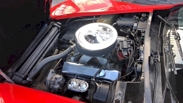 CHEVROLET CORVETTE STINGRAY