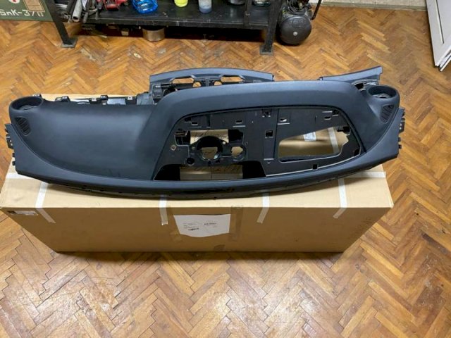 ARMATURA E KLASA MERCEDES-BENZ 16-19 GOD A 213 68