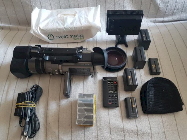SONY DCR-VX 2100 e pal