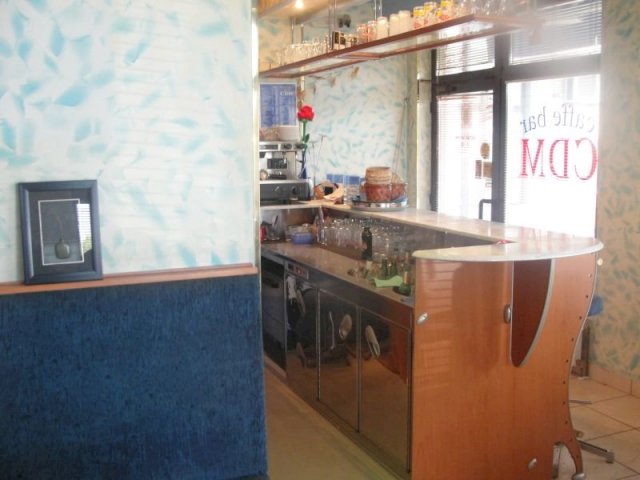 CAFFE BAR - 36 m2 - STROGI CENTAR - 51.000 EUR