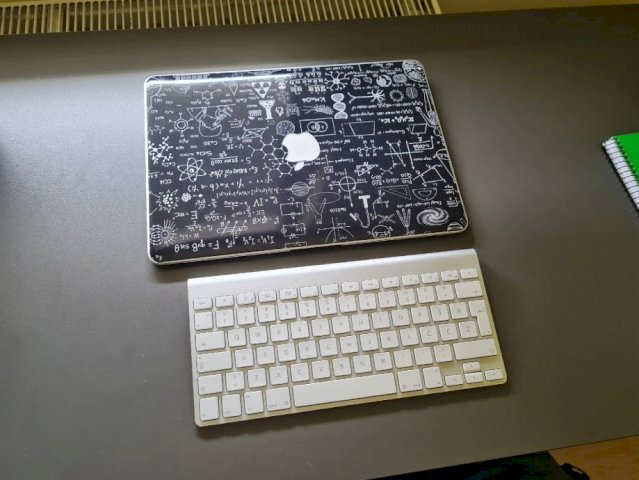 Macbook Air 2017 + Magic Keyboard