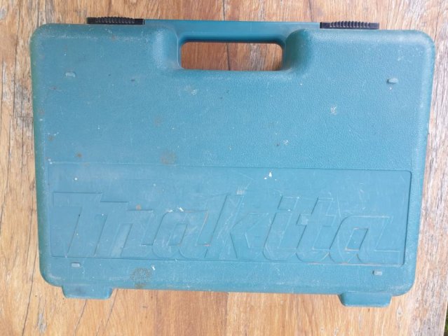 Makita aku bušilica 6227D 12V
