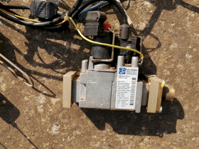Valliant elektronika sva i ventili od plinske pe?