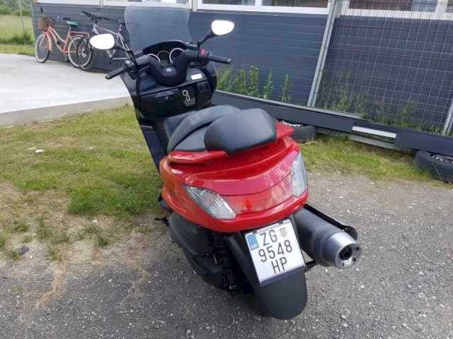 Yamaha Majestic 400 cm3, 2006 god.