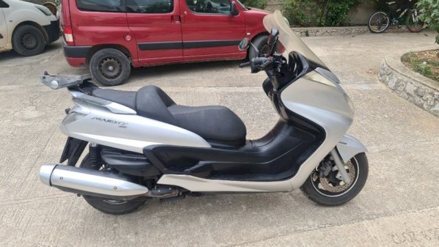Yamaha Majesty 400 cm3, 2009 god.
