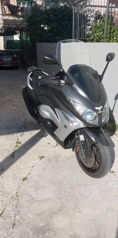 Yamaha Tmax 500