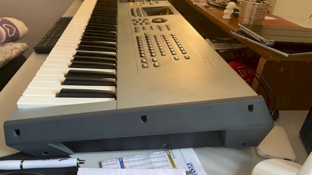 Yamaha Motif XS7 + Flight Case