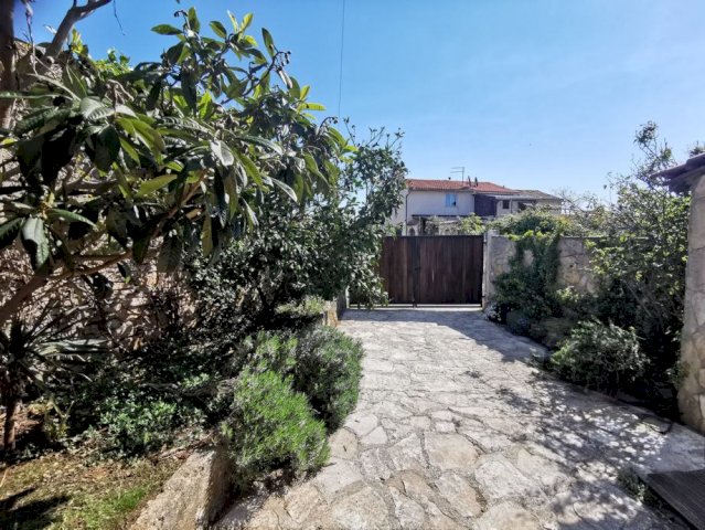 Namještena kuća u Istri - Ližnjan, 112.00 m2
