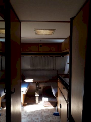 Kamp prikolica Eriba Nova