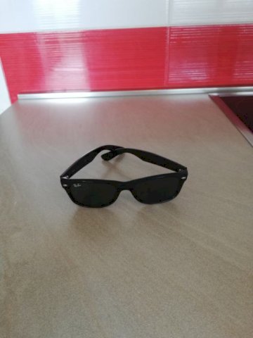 Naočale u dobrom stanju malo korištene bez fri?