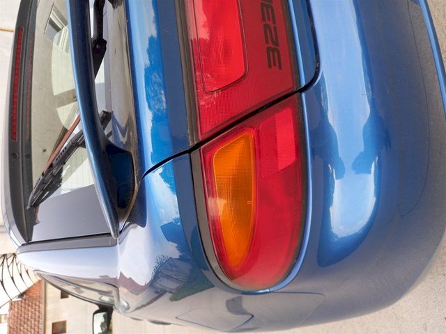 Mazda 323 F 1.5i