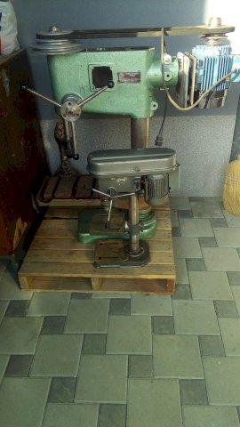 bušilica radionička stupna