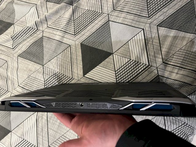 Acer Predator Helios 300