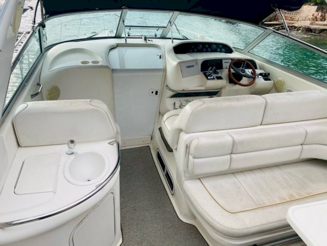 Sea Ray 330 Sundancer
