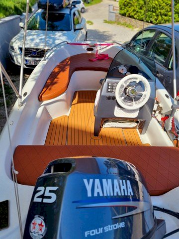 Jeanneau 380