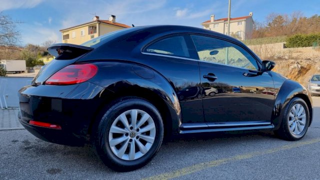 VW Beetle 1,6 TDI Design
