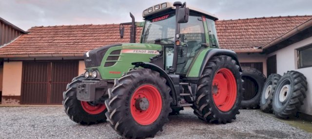Fendt- 309vario. 2008godina.
