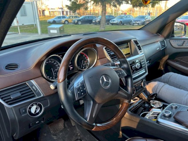 Mercedes-Benz ML 350cdi automatik/zamj za nekretn