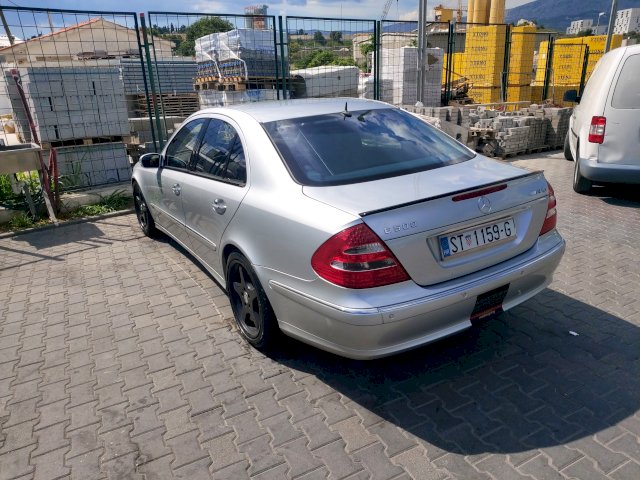 Mercedes-Benz E-klasa E500. Moguca zamjena