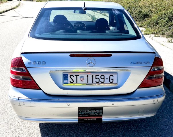 Mercedes-Benz E-klasa E500. Moguca zamjena