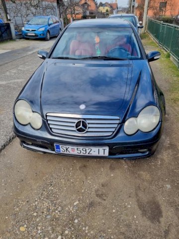 Mercedes-Benz C klasa-SportCoupe 220 reg. Godinu 