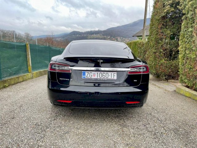 Tesla Model S 75 automatik