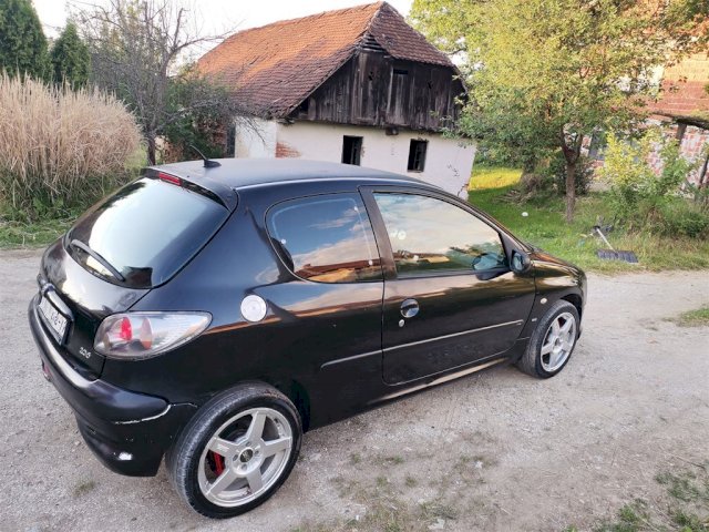 Peugeot 206 S16