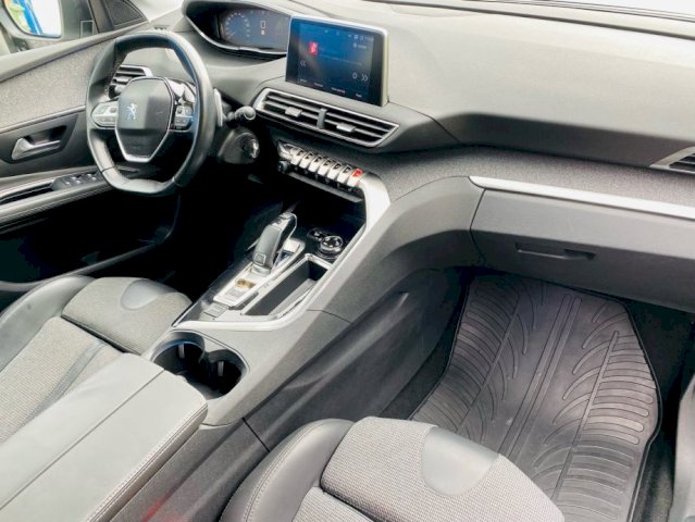 Peugeot 3008 1,6 BlueHDI ALLURE