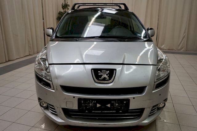 Peugeot 5008 1,6HDi Business