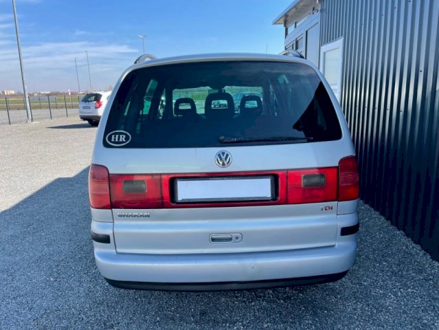 VW Sharan 1,9 TDI * REG DO 09/22 * ALU 16 * 7