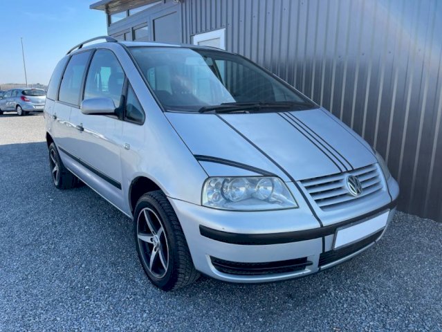 VW Sharan 1,9 TDI * REG DO 09/22 * ALU 16 * 7