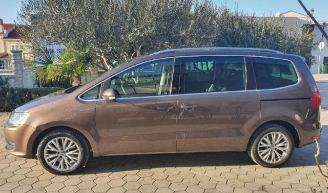 VW Sharan 2,0 TDI
