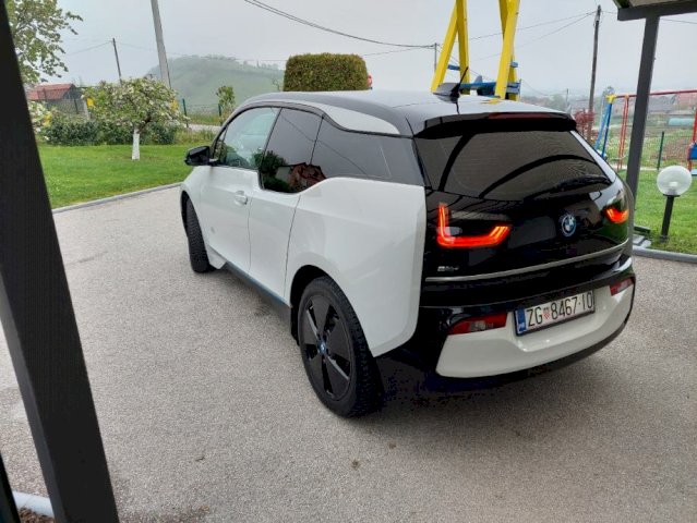 BMW i3 REX 94Ah**U sustavu Pdv a**