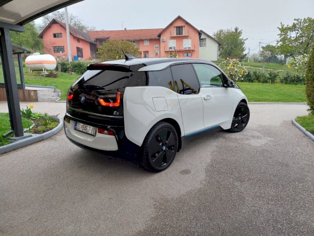 BMW i3 REX 94Ah**U sustavu Pdv a**