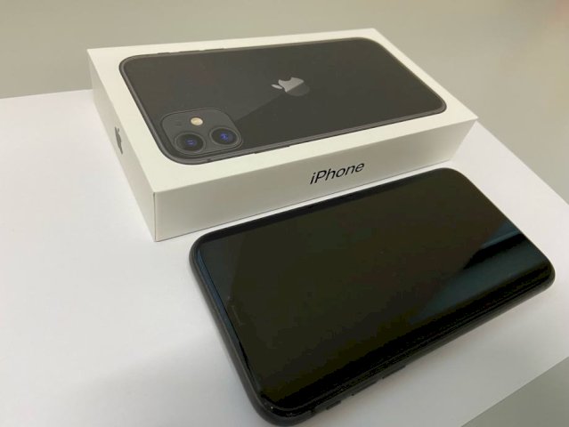 iPhone 11