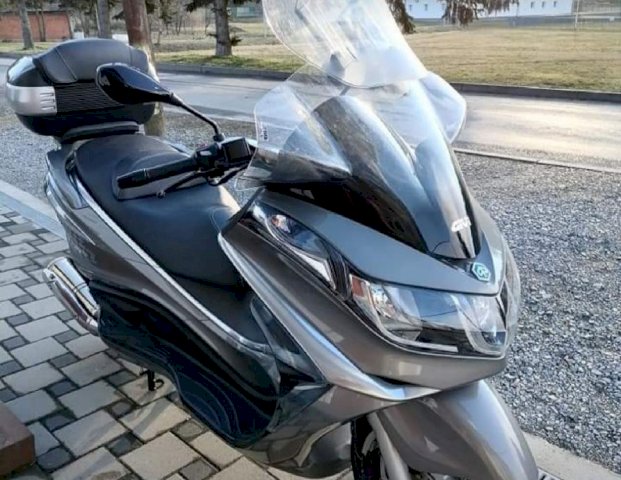 Piaggio X10 493 cm3, 2013 god.