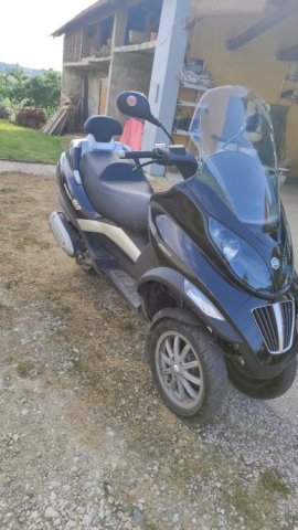 Piaggio MP3 250 cm3 RL, 2009 god.