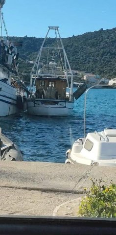 Ribarski brod za koču i za turizam