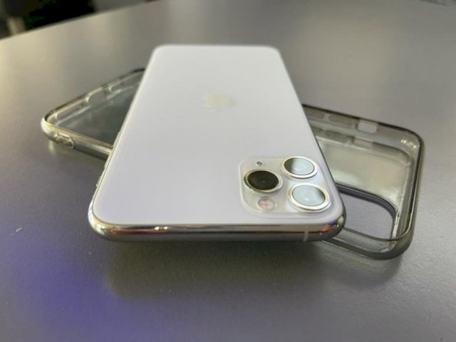 iPhone 11 Pro Max 64gb ***KAO NOVO***TOP STANJE**