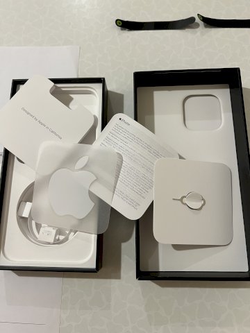 iPhone 13 Pro Max  256 GB,  Boja: Sierra Blue