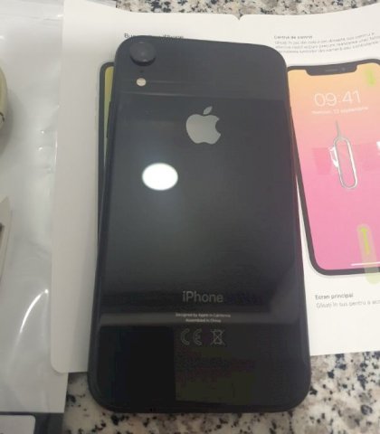 iPhone XR Black 64GB