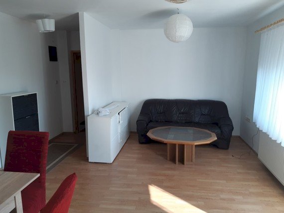 Lijepo Uređen Dvoetažni Stan 324M2 Centar Zagre